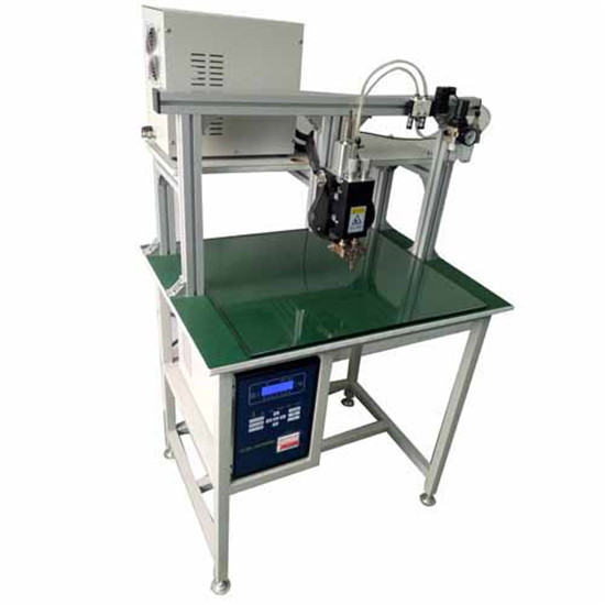 Máquina de soldadura por puntos